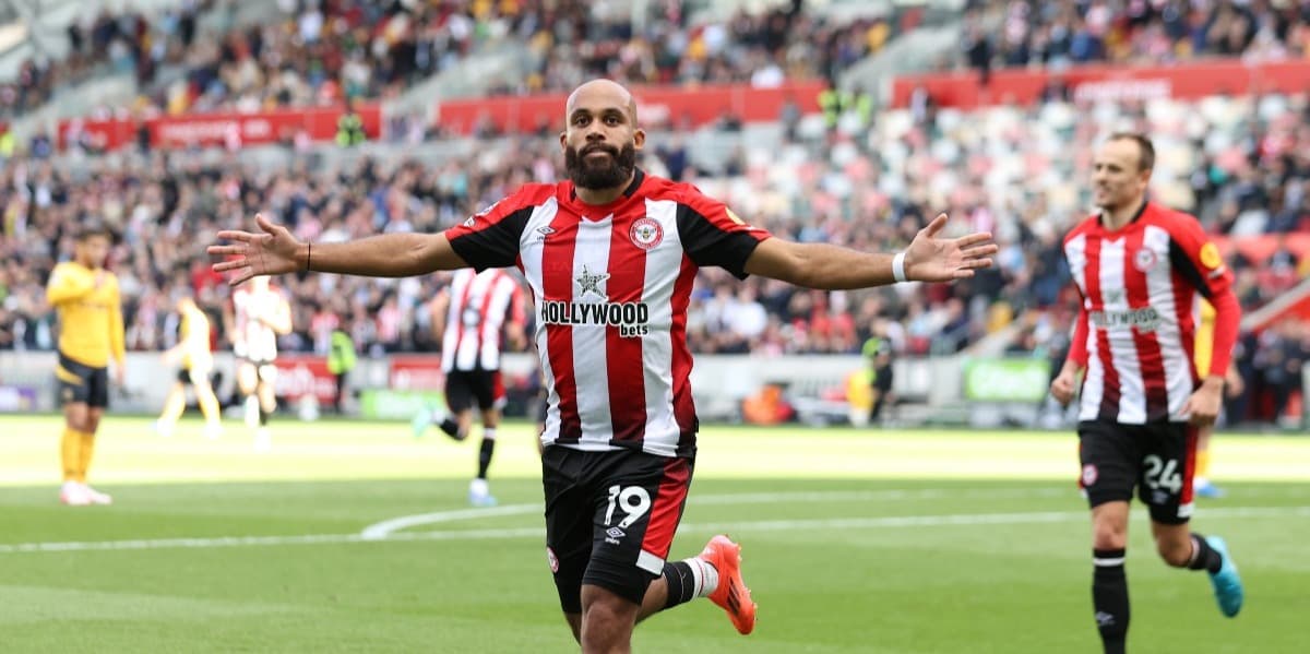 Discover card cover image