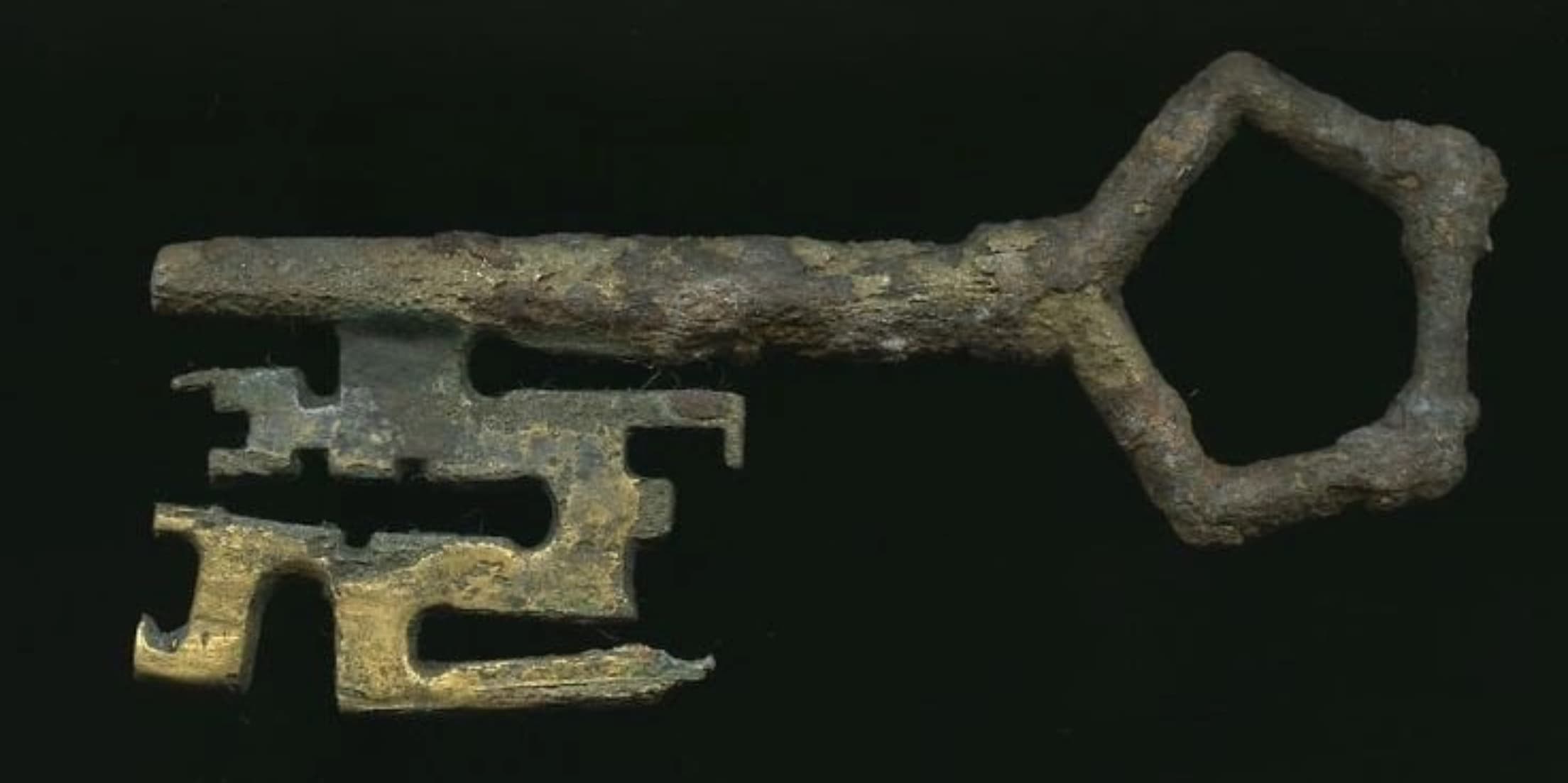 Discover card cover image